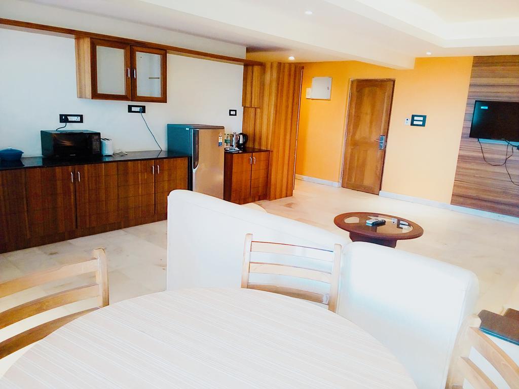 Hotel Madhuvan Serai Манипала Номер фото